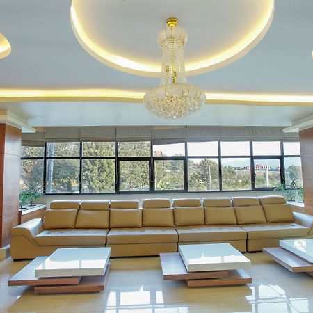 Hotel Meridian Suite Katmandu Zewnętrze zdjęcie
