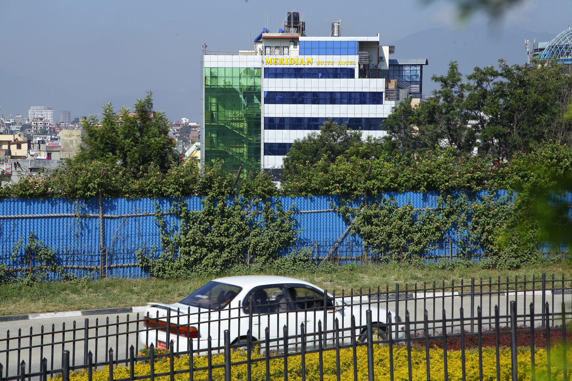 Hotel Meridian Suite Katmandu Zewnętrze zdjęcie