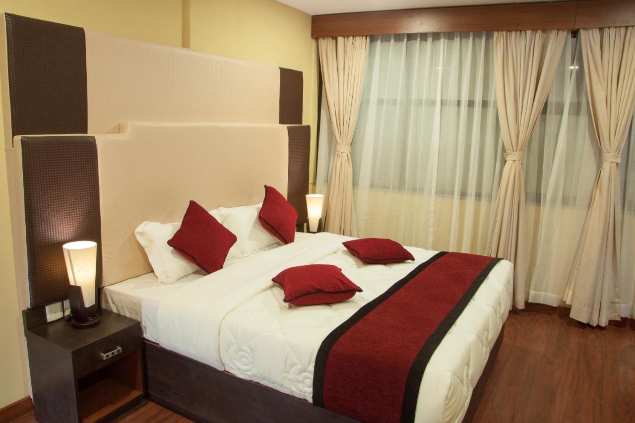 Hotel Meridian Suite Katmandu Pokój zdjęcie
